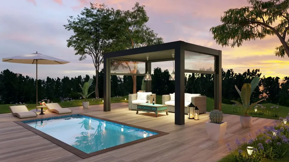 Pergola bioclimatica a bordo piscina